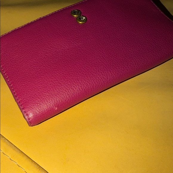 Fossil Raspberry Leather Wallet NWT - Picture 7 of 7